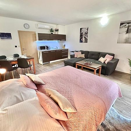 Apartman Sophia 2 Велке Лосіни Екстер'єр фото