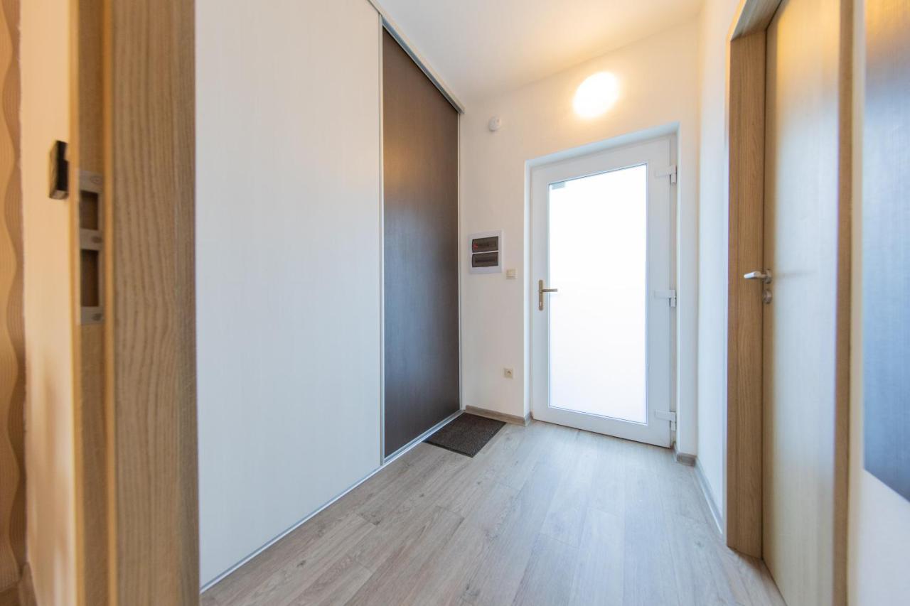 Apartman Sophia 2 Велке Лосіни Екстер'єр фото